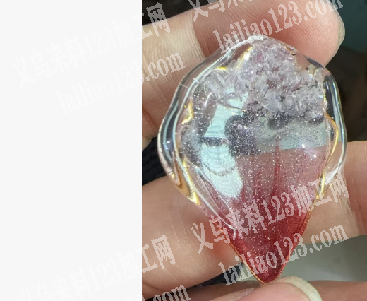uv滴胶花片，外发加工，寻找滴胶的加工厂