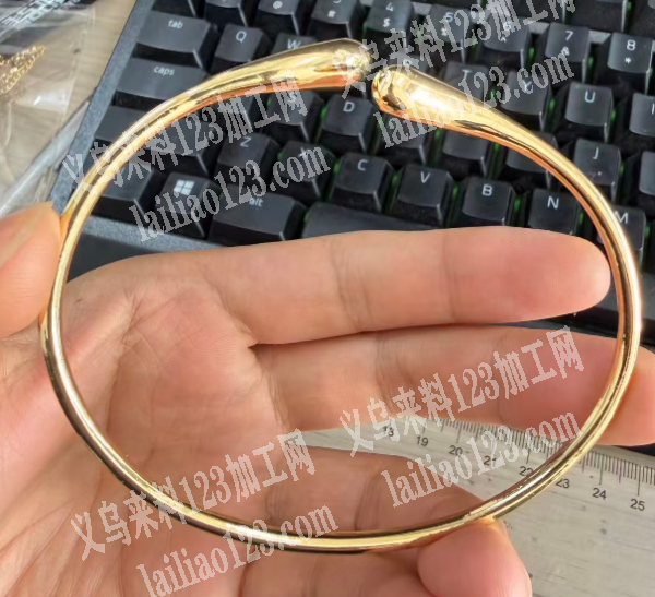 这个铜手镯订单，如图，寻找能做的工厂合作