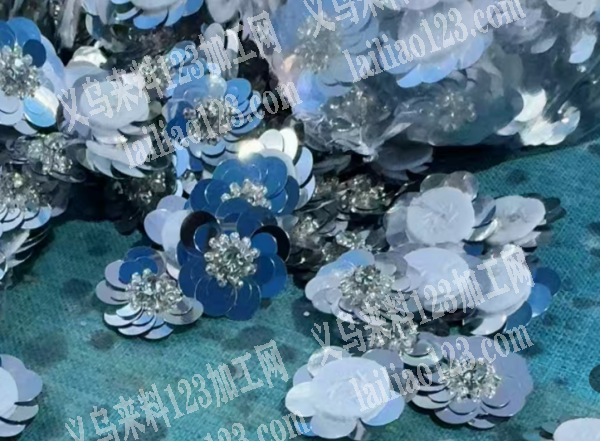 手缝亮片做花朵的手工订单，如图，寻找工厂