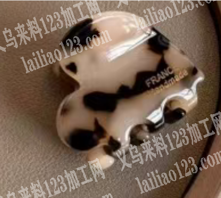 抛光，定型，喷漆，打胶一起做的醋酸板材加