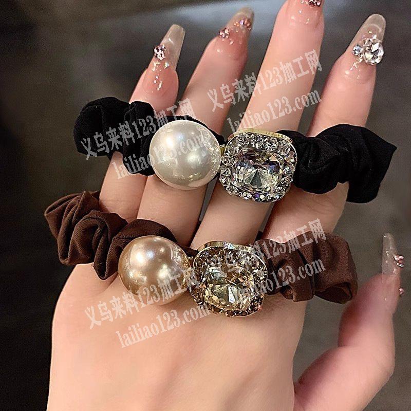 承接发圈加工，各种尺寸翻条，皮筋打头粘接