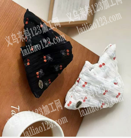 寻找专业做这个布艺饰品的工厂合作，有意者