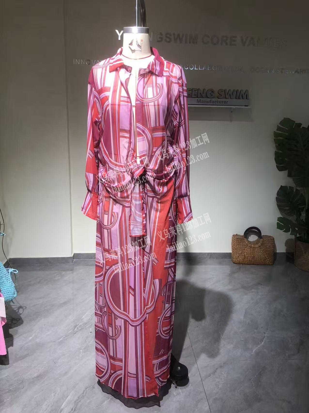 这个服装外发加工，纯加工，如图，已裁好，