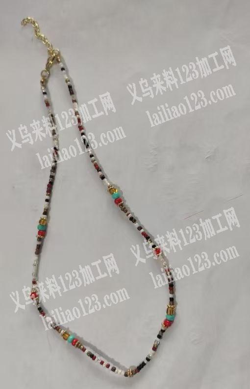 【发外地】项链穿米珠的手工活外发，如图，