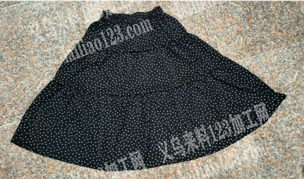 寻找服装加工厂，做裙子。，如图，裙子外发
