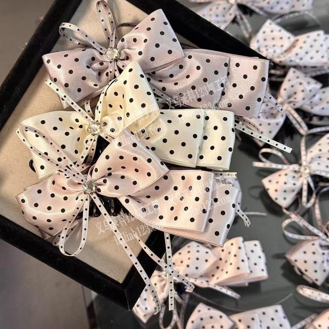 如图，手工布艺蝴蝶结发饰头饰成品订单，寻