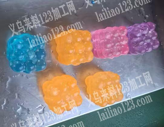 软胶解压玩具订单，如图，寻找厂家，请联系