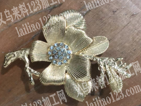 大量合金饰品点钻外发加工，寻找合金点钻的