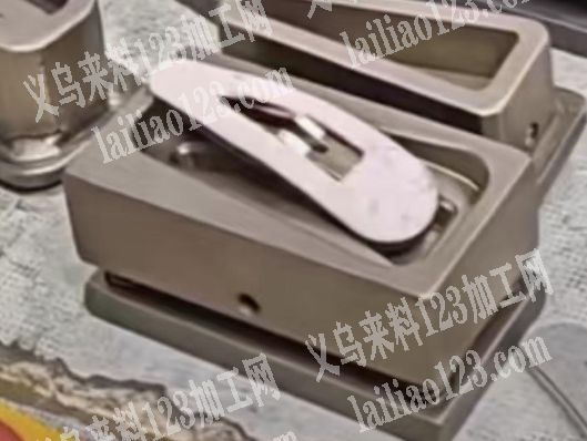 寻找金属开模的工厂，有意者，请联系详谈，