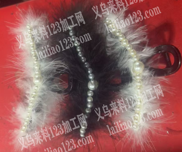 寻找专业做毛绒抓夹的工厂，。有订单，有意