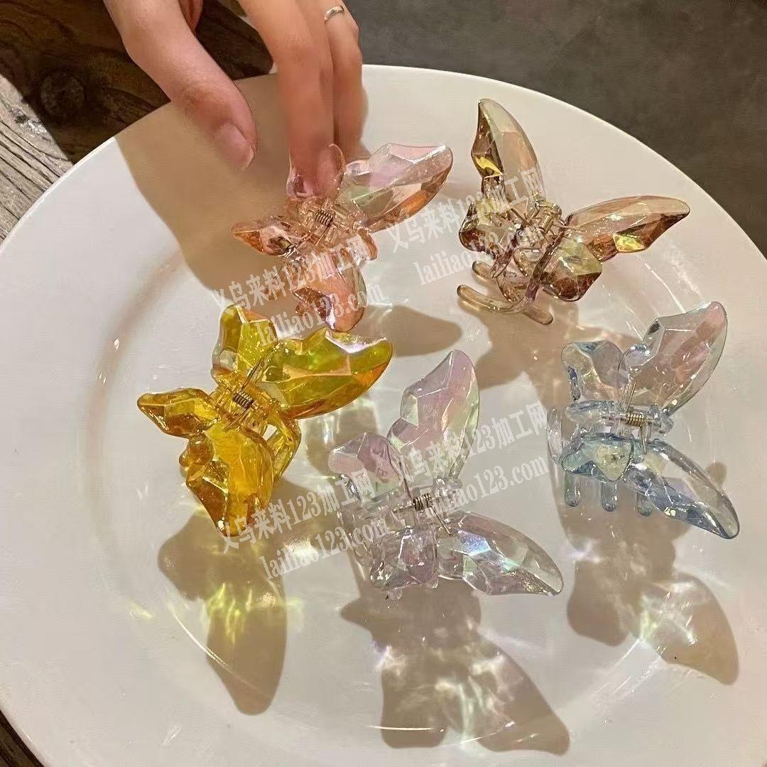 寻找专业做蝴蝶抓夹的工厂，请联系详谈。长