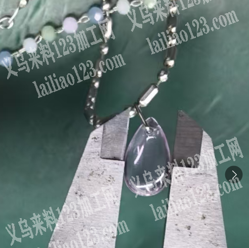 水滴钻吊坠订单，如图，寻找这个树脂的钻，