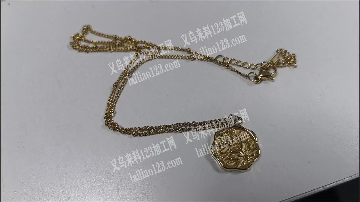 饰品手工活外发。长期合作。弯针包装的手工