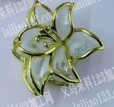 如图描边的塑料抓夹发夹订单，寻找专业做这