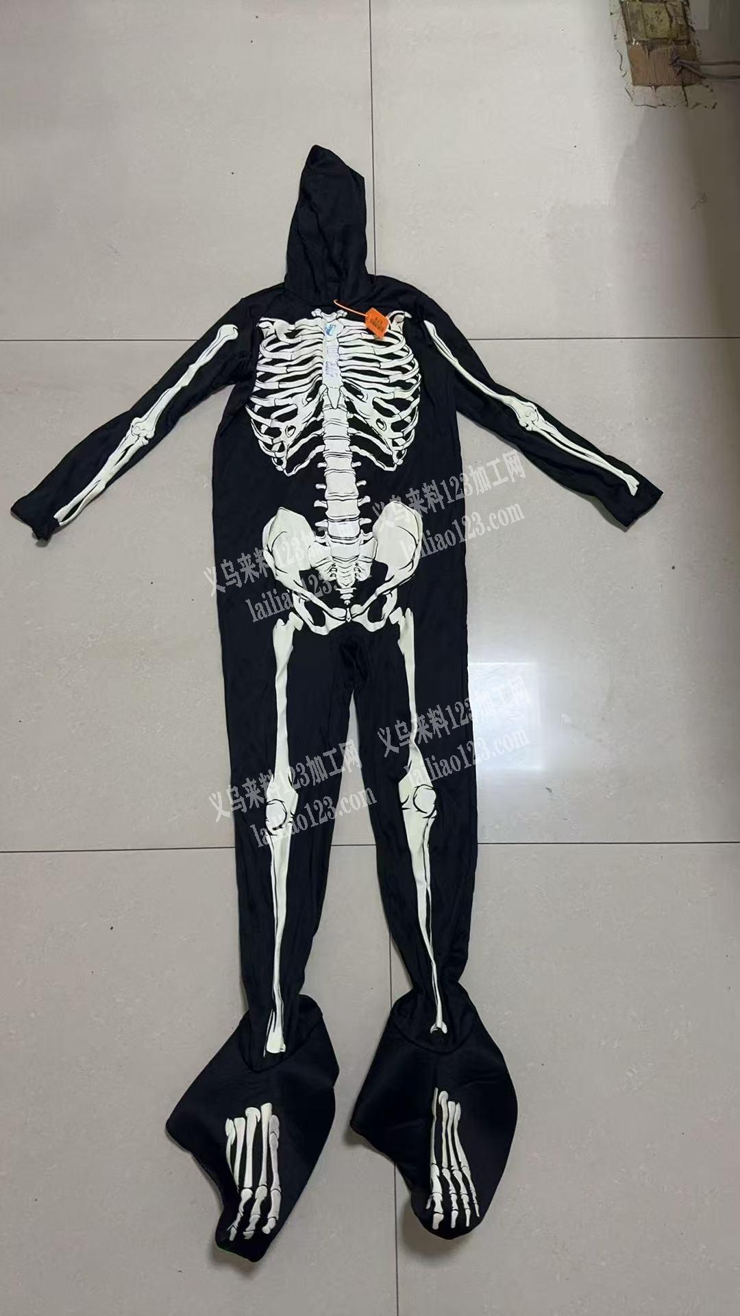 万圣节表演服装，外发加工，寻找有空的服装