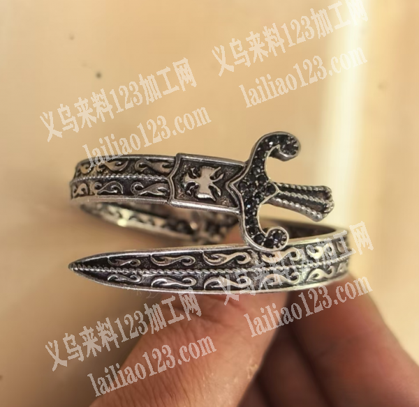 【合金压铸订单】附图片刀剑戒指订单，如图
