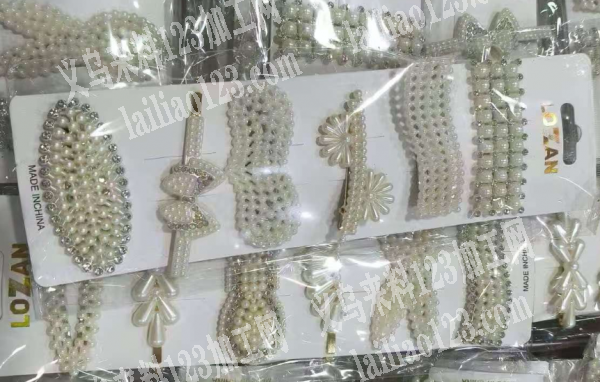 珍珠一体成型的发夹订单，如图，寻找成品工