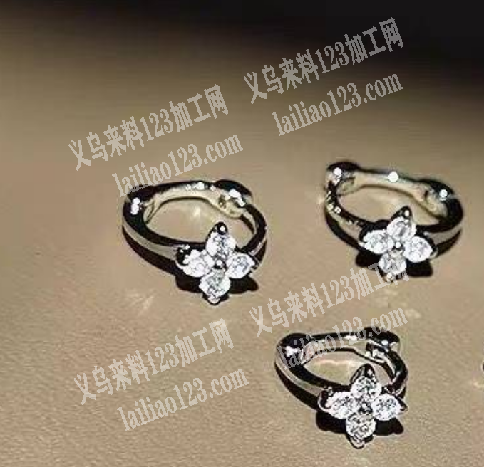 耳钉耳环订单，铜饰品订单外发，如图，寻找