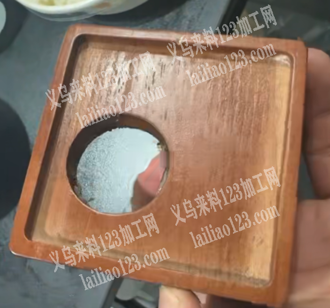 寻找专业做木制品的工厂合作，请联系详谈，