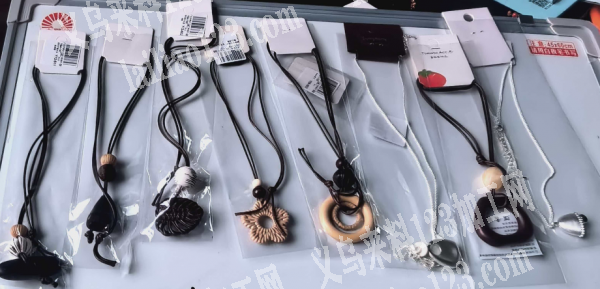 如图项链成品订单，寻找专业做这个项链的工