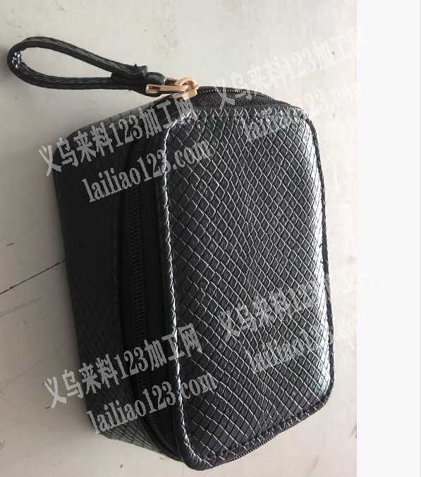 小包收纳包订单，如图，寻找箱包加工厂，谁