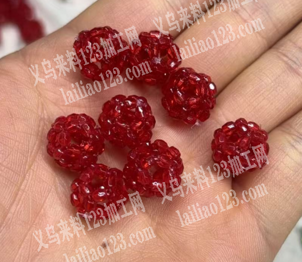 【长期大量手工订单】穿米珠编织球球。发外