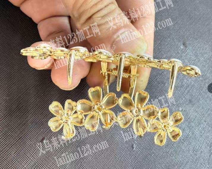 寻找专业做如图合金抓夹的工厂合作，有订单