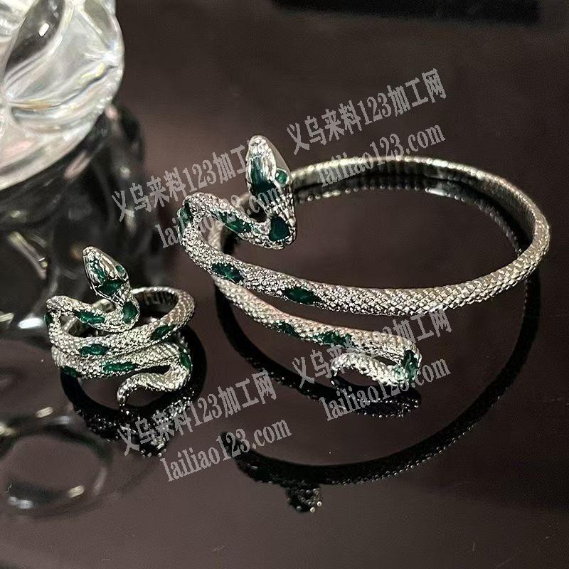 合金的手镯订单，翻砂外发，寻找翻砂的工厂