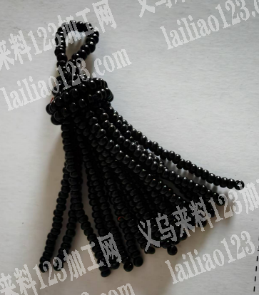 穿米珠编织流苏手工活外发，如图串珠吊穗，