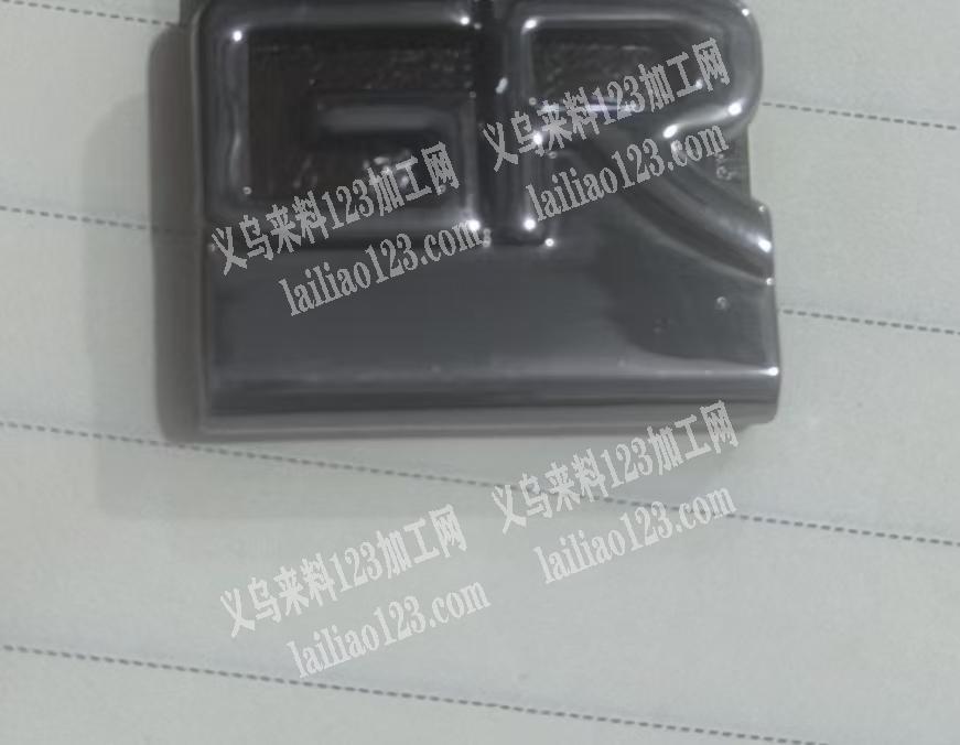 采购如图鞋扣。，寻找厂家，寻找谁家有啊，