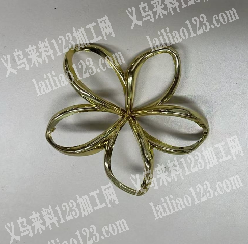 塑料的发夹花朵的花边，寻找注塑的工厂，如
