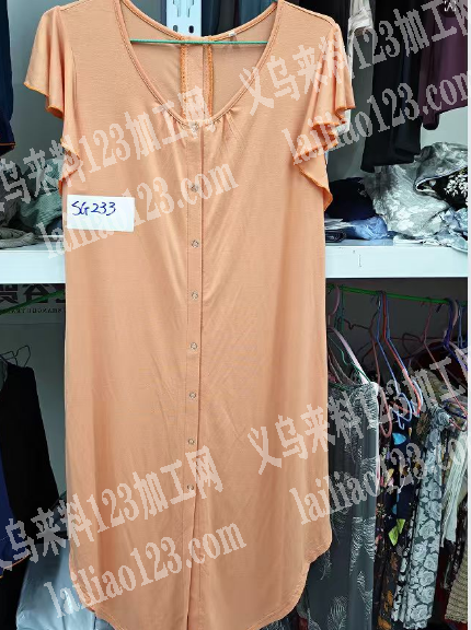 老板委托寻找：女士裙子服装订单，外发加工