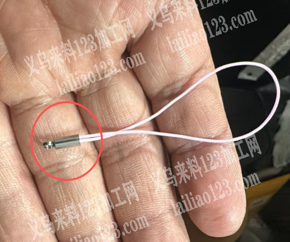 挂绳粘胶手工活外发【粘帽子】如图，寻找粘