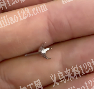 耳钉四爪扣底托订单，如图，寻找厂家，寻找