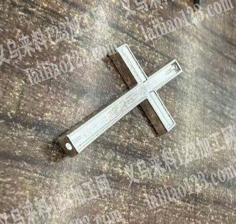 寻找钢模。饰品订单，合金的压铸的订单。寻