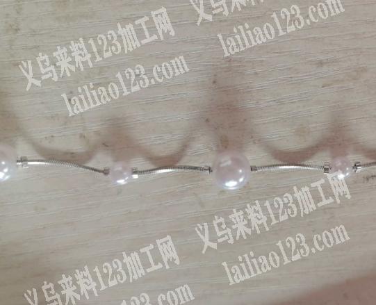 采购如图饰品配件，寻找厂家，请联系详谈