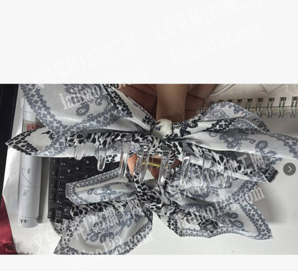 布艺饰品抓夹手工活外发加工，如图，寻找做