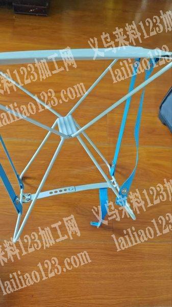 25万个折叠凳子的金属架子订单，如图，寻