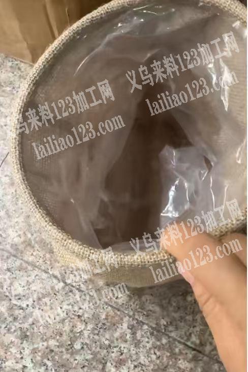 《寻找箱包工厂》大量麻布袋缝纫外发加工，