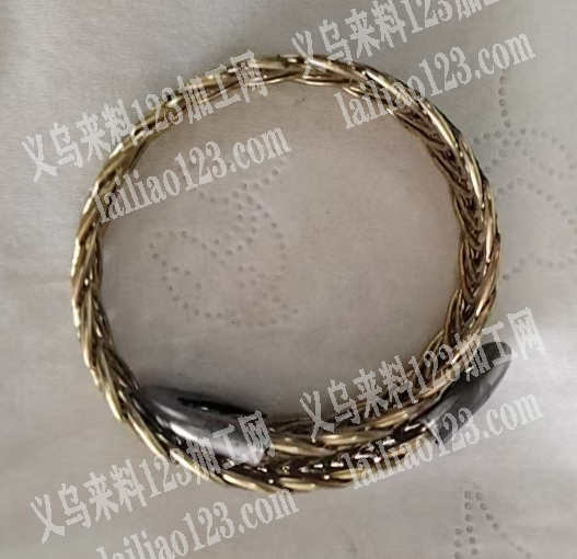 老板委托寻找：弹簧手镯订单，如图，弹簧圈