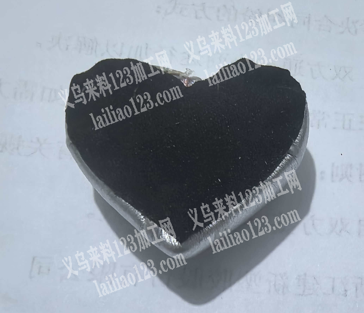 大量手工活外发，如图，寻找会做包布的手工