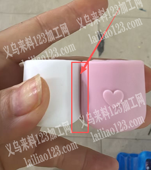 大量粘胶水的手工活外发加工。寻找会做的手