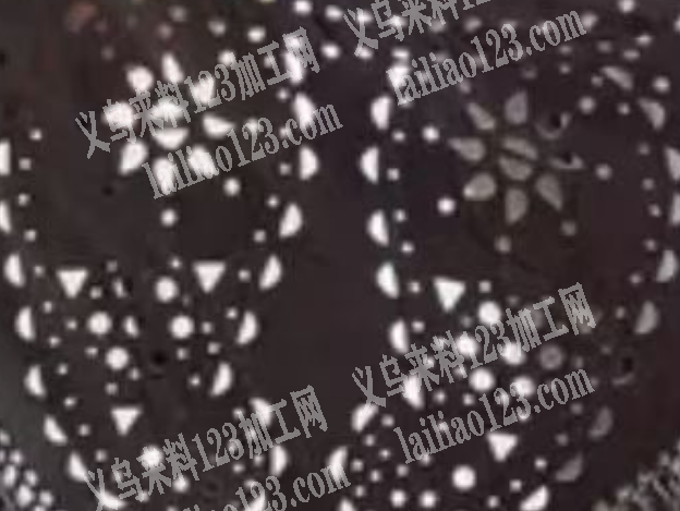 我厂有皮料冲孔外发加工【麂皮绒镂空工艺外