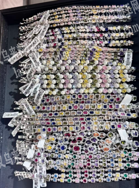 手链成品订单，如图，寻找专业做这个轻奢手