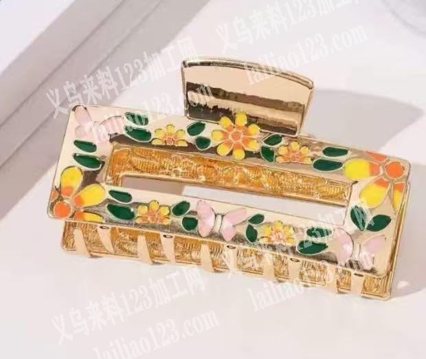 材质合金的，寻找印花的加工厂，应该是UV
