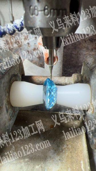 专业承接玻璃水晶绿松石玛瑙等打孔业务