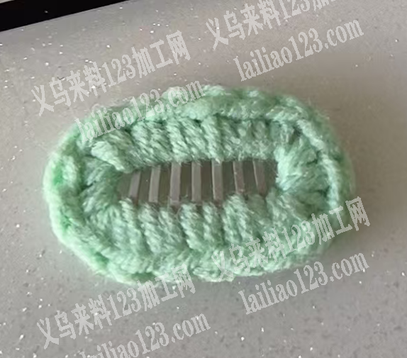 3.6万，手工钩针编织宠物发夹订单，如图，手工钩针