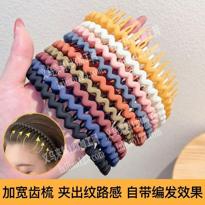 大量塑料发箍喷漆外发加工，寻找喷漆的加工