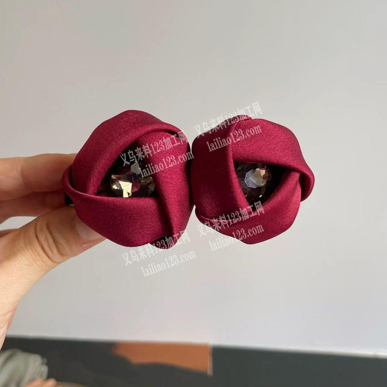 手卷花，手缝花，布艺花朵订单，如图，寻找