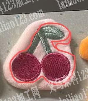 大量毛绒产品需要充棉的加工厂，请联系详谈